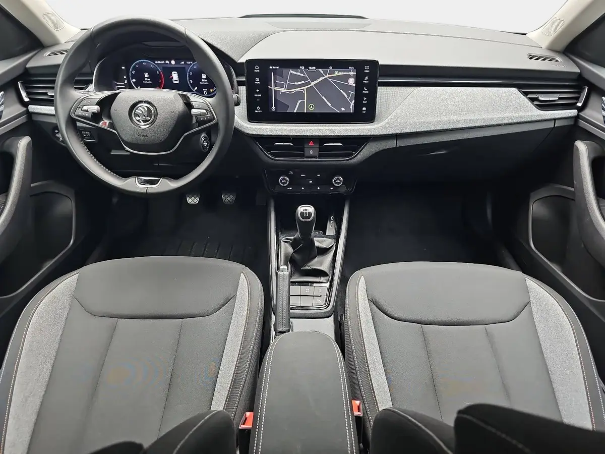 SKODA KAMIQ 1.0 TSI SELECTION NAVI LED KAMERA LM