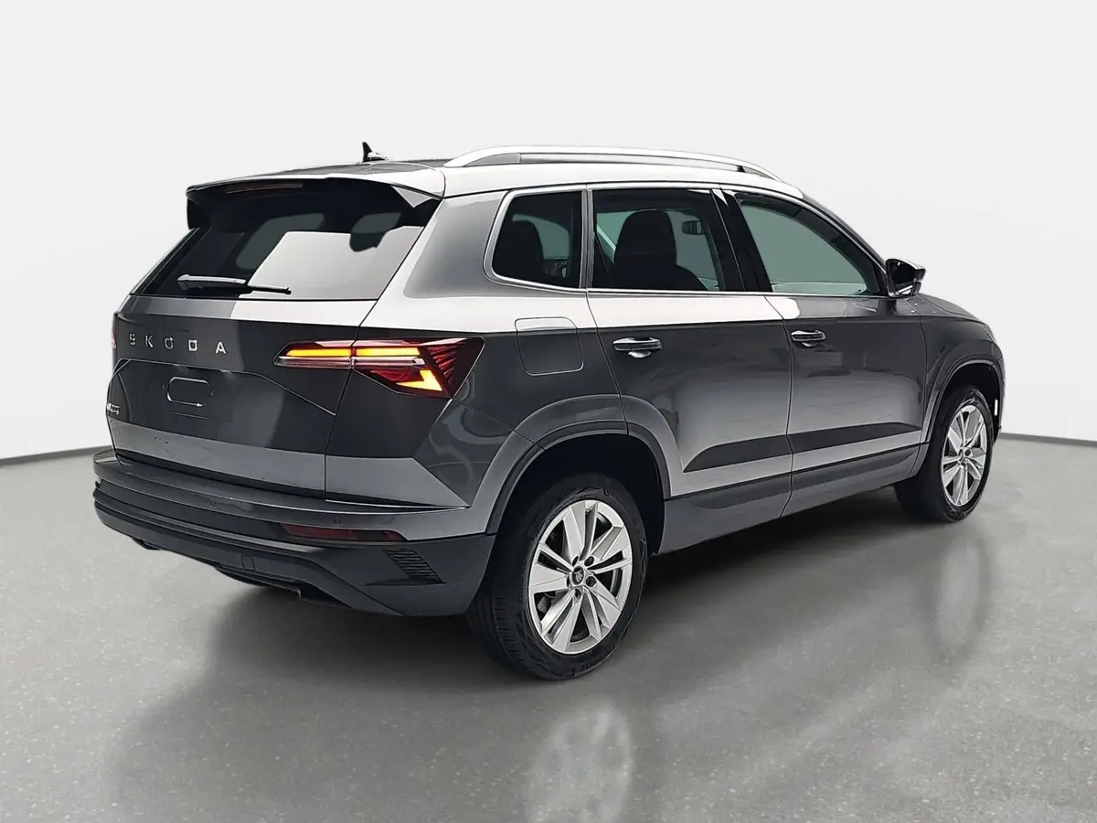 SKODA KAROQ 2.0 TDI DSG DRIVE NAVI LED AHK LM