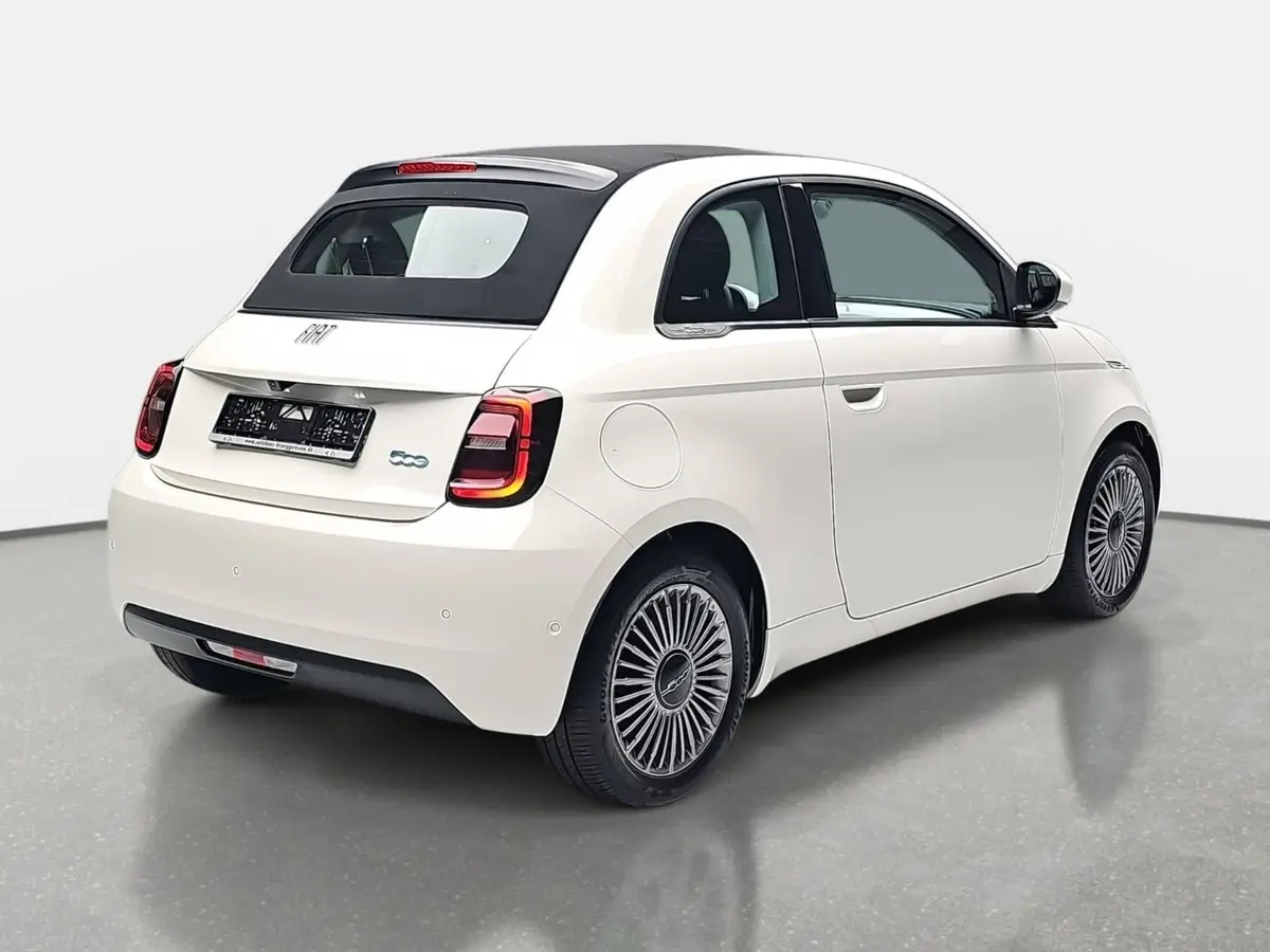 FIAT 500C ELEKTRO 42 KWH KOMFORT PAKET, 16-ZOLL LM-FELGEN