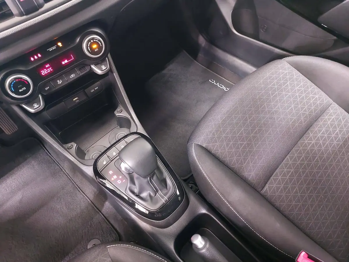 KIA PICANTO 1.0 AUTO. (AMT) VISION MJ23 NAVI
