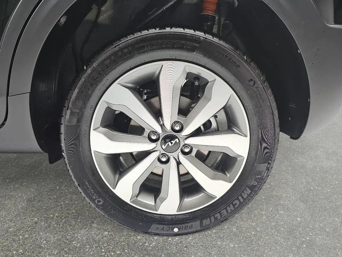 KIA STONIC 1.0 T-GDI 100 DCT VISION LED SITZH. NAVI