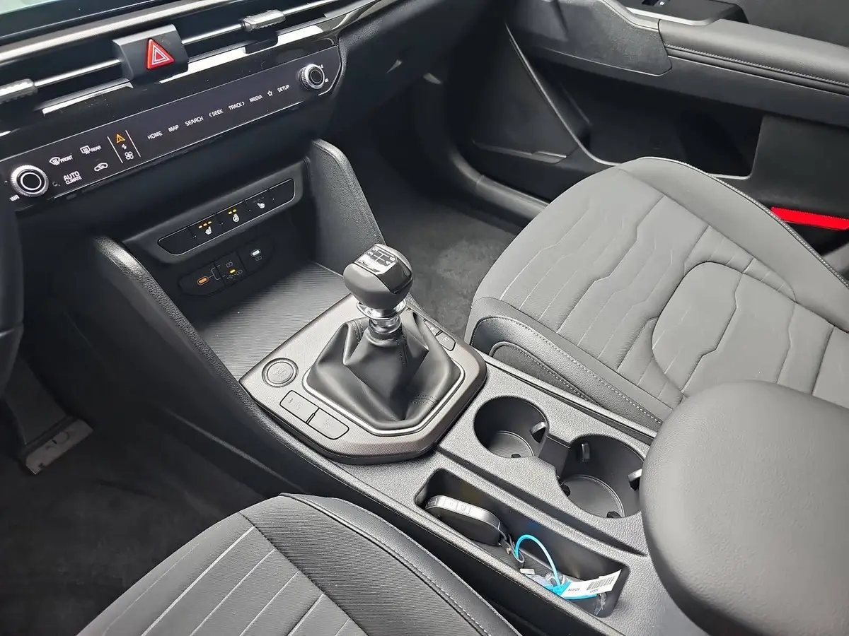 KIA SPORTAGE 1.6 T-GDI 150 2WD VISION MJ26 KOMFORT