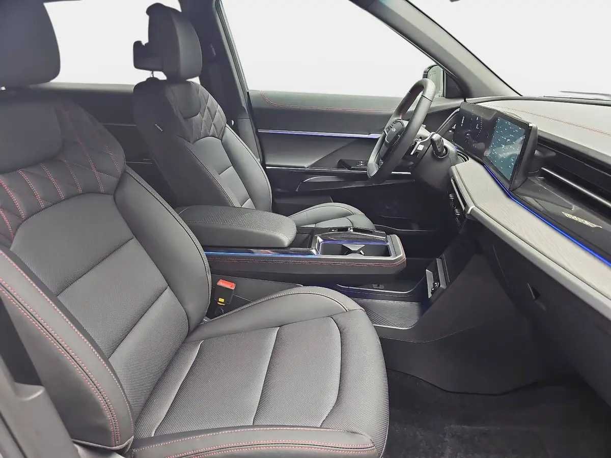 KGM ACTYON 1.5 T-GDI 2WD LUX AUTOMATIK