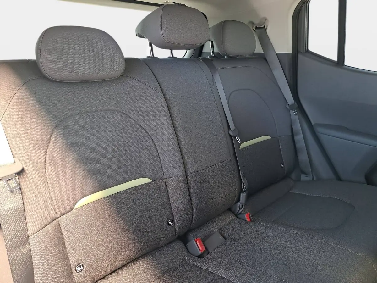 KIA EV2 42.2 KWH EARTH MJ27 WINTER-CONNECT TECHNOLOGY DRIVEWISE-PARK DESIGN