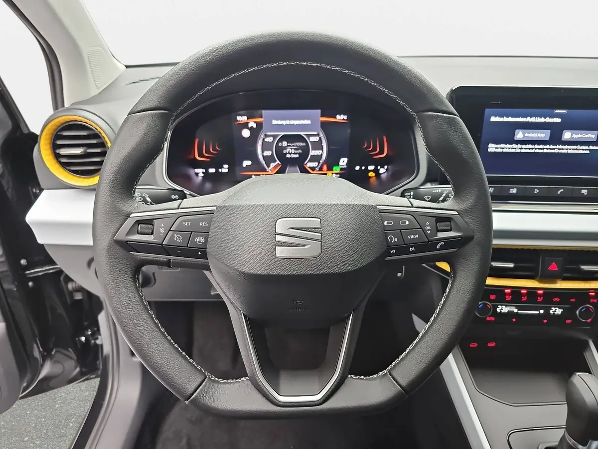 SEAT ARONA 1.0 TSI DSG STYLE LED KLIMAAUTO SMARTLINK PDC LM16