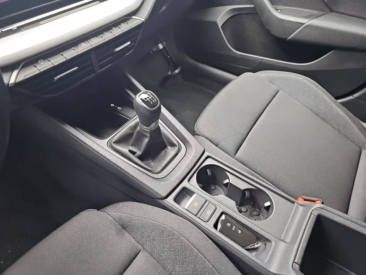 SKODA OCTAVIA COMBI 1.5 TSI LED KLIMAAUTO WINTER