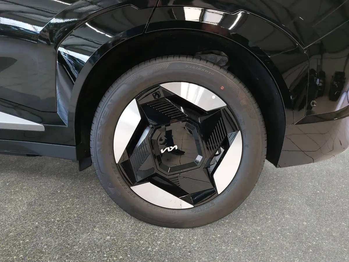 KIA EV5 81.4 KWH EARTH MJ26 DRIVEWISE LED