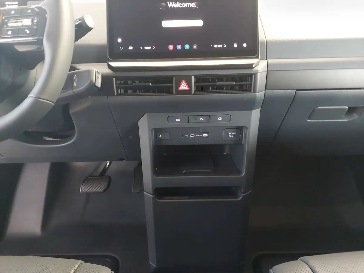 KIA PV5 PASSENGER 71.2 KWH ELITE MJ26 WÄRMEPUMPE ALLWETTERREIFEN