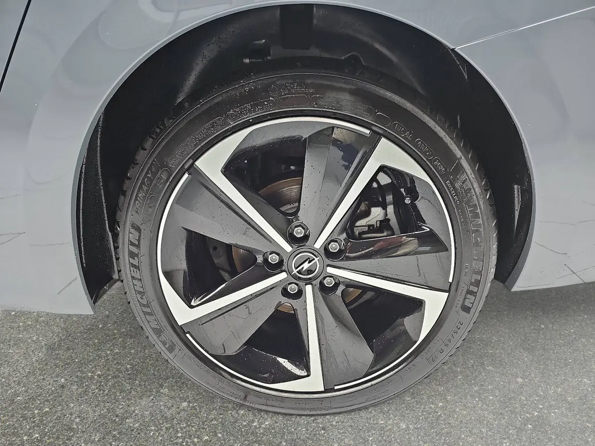 OPEL ASTRA 1.2 TURBO AUTO. SPORTS TOURER GS LED AGR WINTER KA