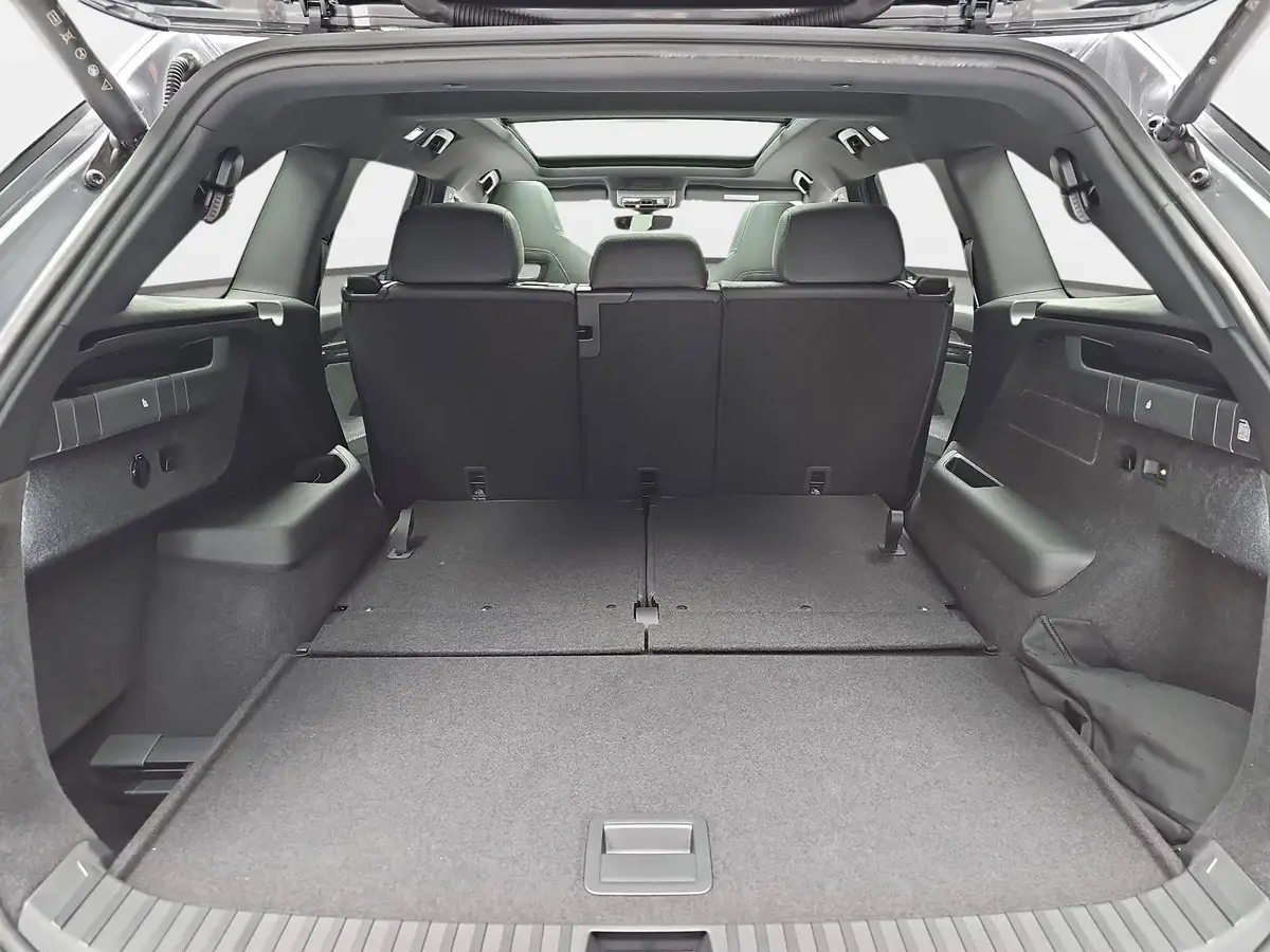 SKODA KODIAQ 1.5 DSG SPORTLINE NAVI LED ACC WINTER KAMERA AHK L