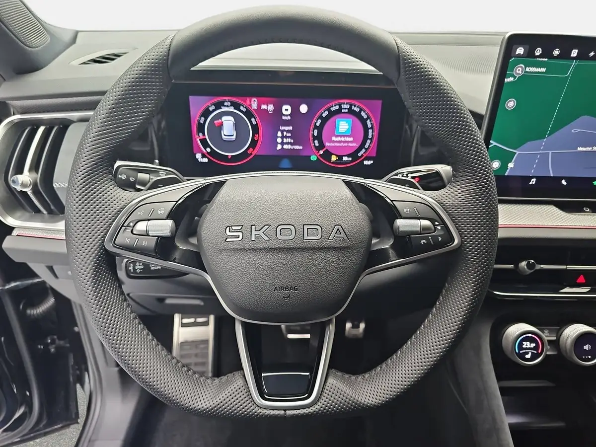 SKODA KODIAQ 2.0 TSI DSG SPORTLINE 4X4 HUD AHK