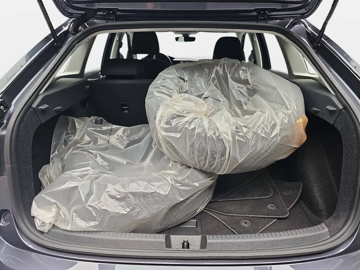 VW TAIGO 1.0 TSI LIFE NAVI KAMERA ACC LM
