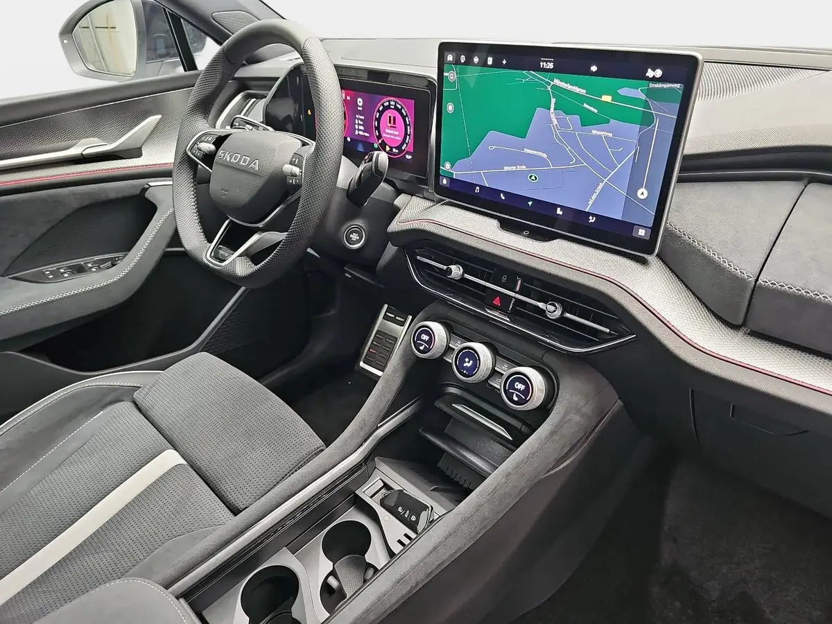 SKODA KODIAQ 2.0 TSI DSG SPORTLINE 4X4 NAVI LED