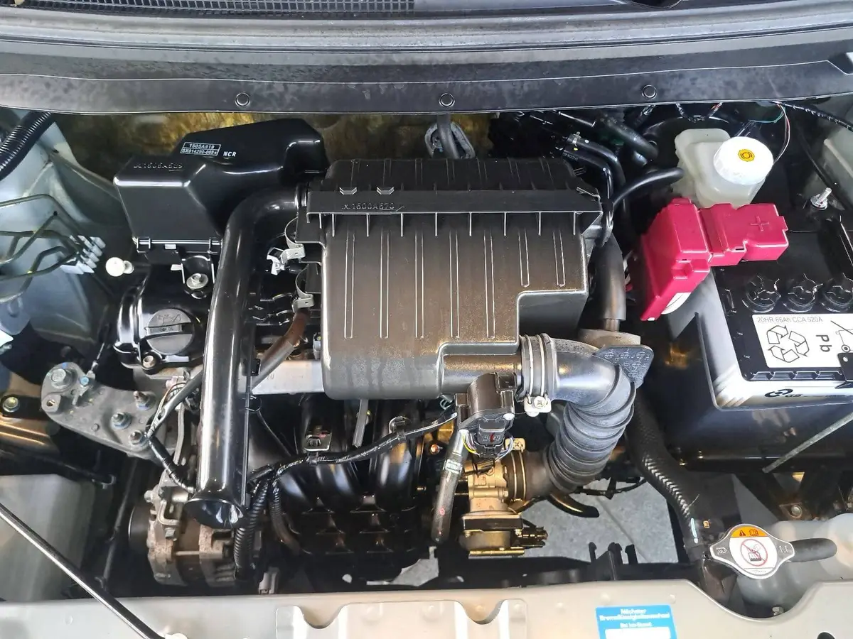 MITSUBISHI SPACE STAR 1.2 INTRO EDITION NAVI LM SITZHEIZUNG
