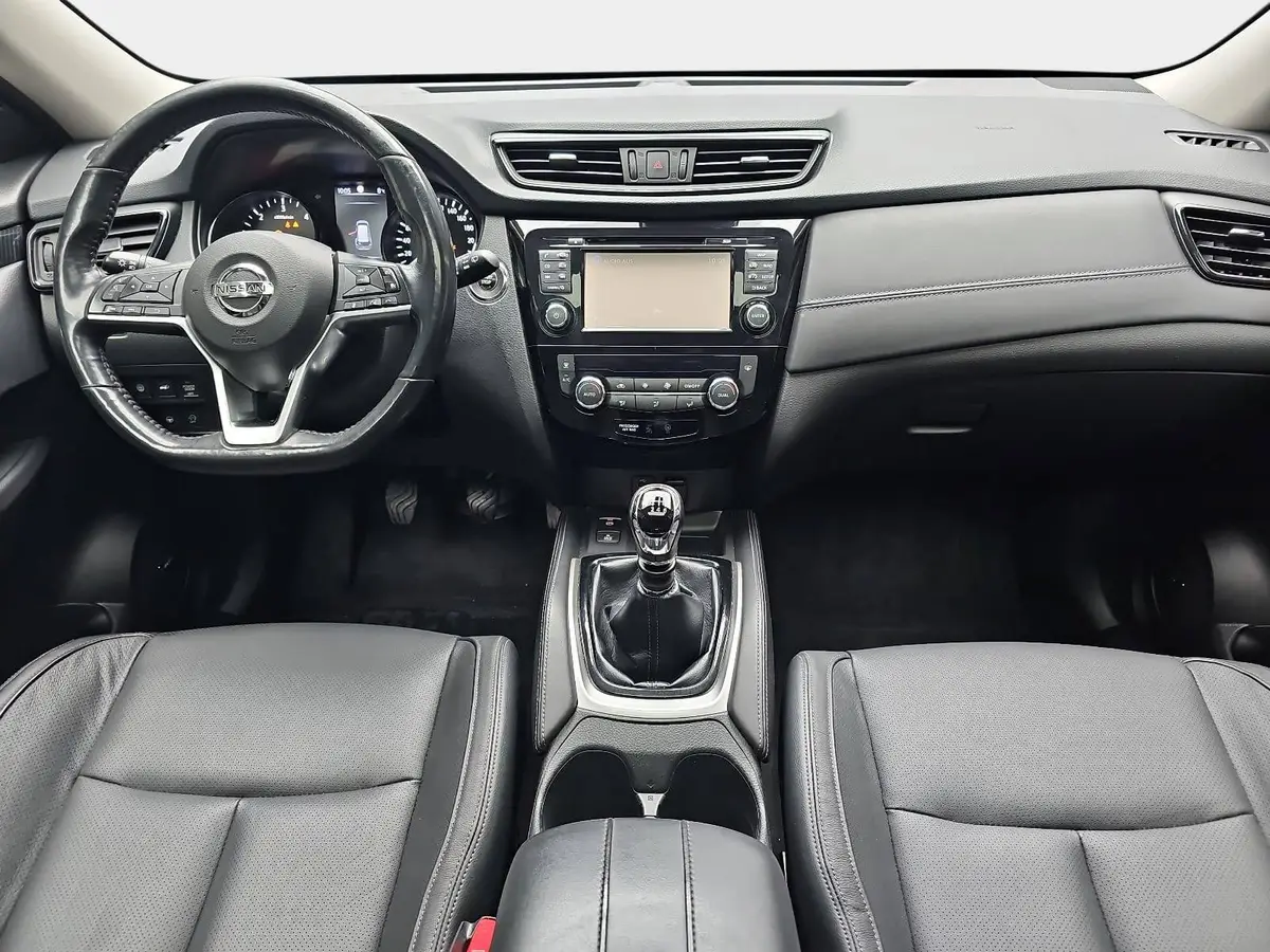 NISSAN X-TRAIL 1.7 DCI AHK TEKNA 4X4 STANDHEIZUNG