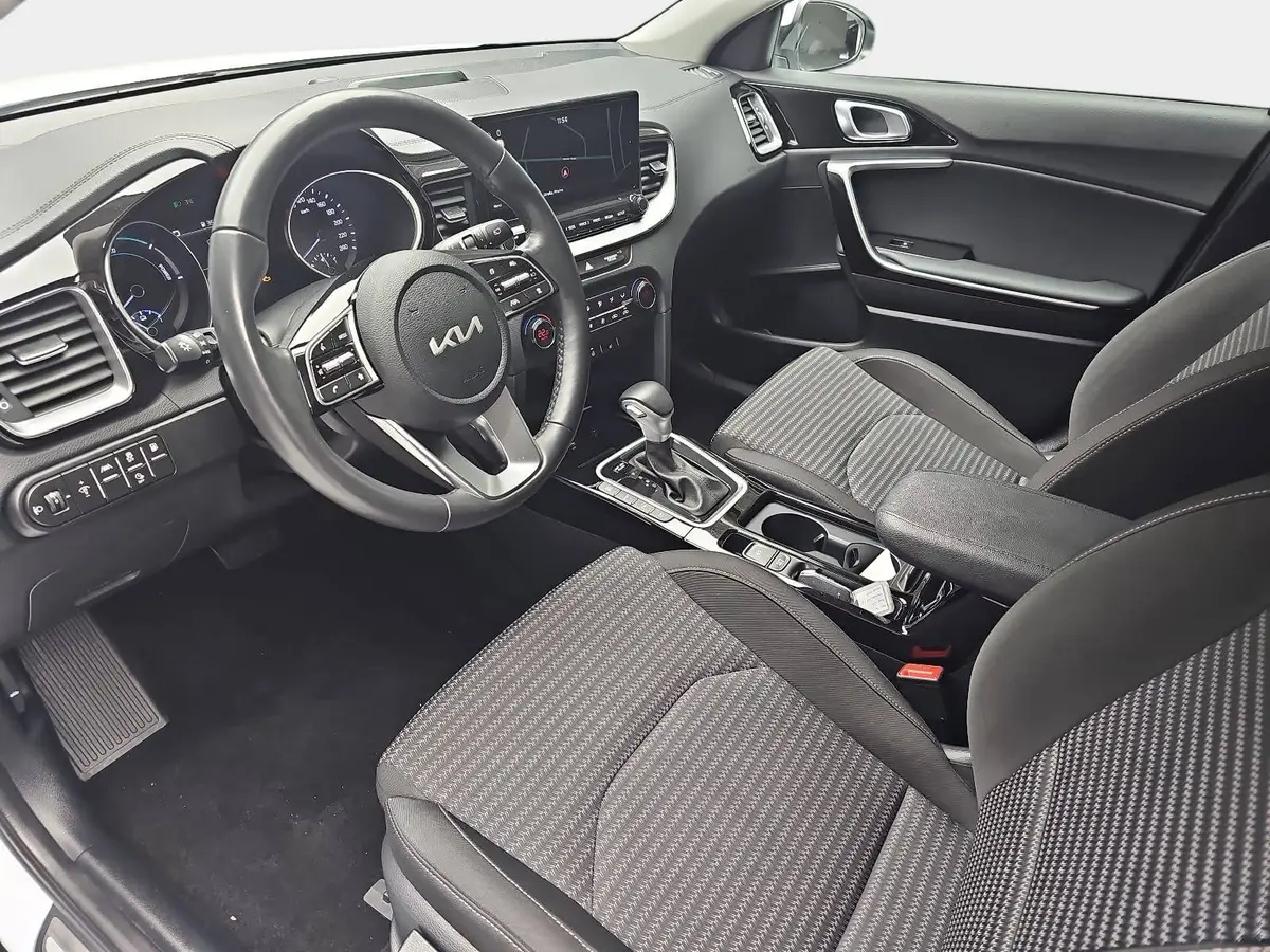 KIA XCEED 1.6 PLUG-IN-HYBRID DCT6 VISION KOMFORT NAVI