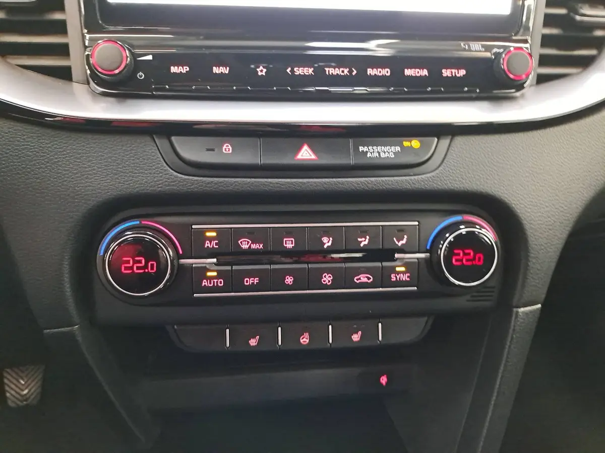 KIA CEED 1.5 T-GDI SPIRIT TECHNOLOGIE
