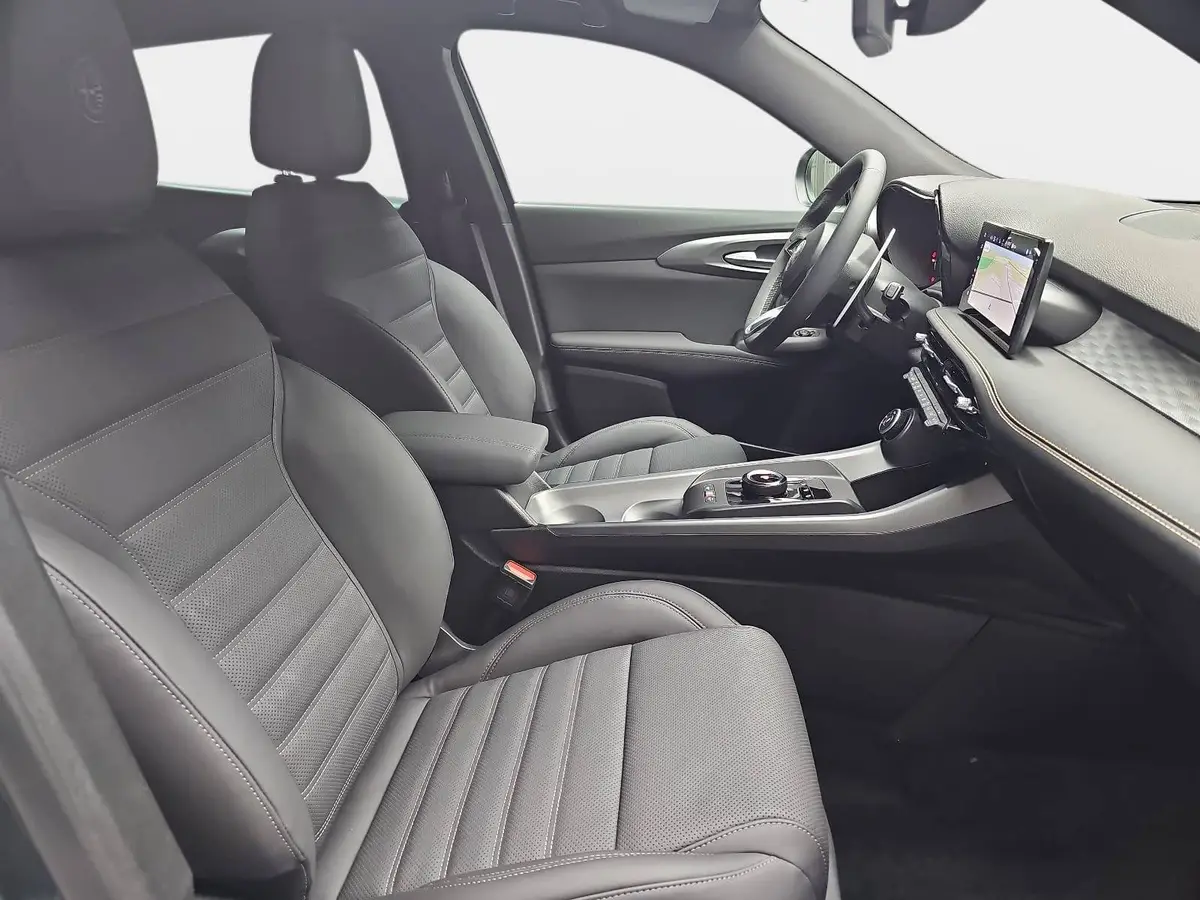 ALFA ROMEO TONALE 1.5 VGT HYBRID IBRIDA VELOCE MJ26 TECHNOLOGIE PAKET 20-ZOLL LM