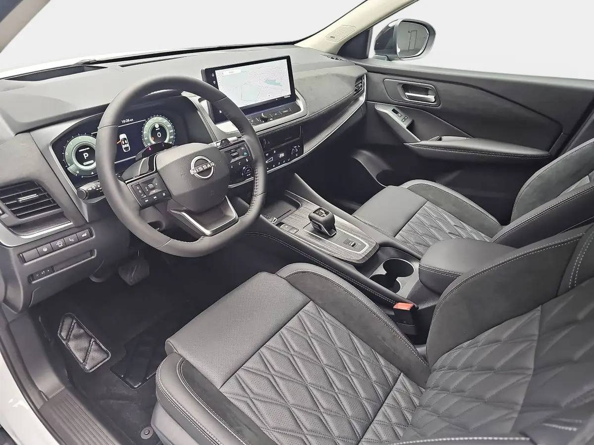 NISSAN QASHQAI 1.3 DIG-T MHEV AUTO. TEKNA PREMIUM PAKET 2-FARBEN