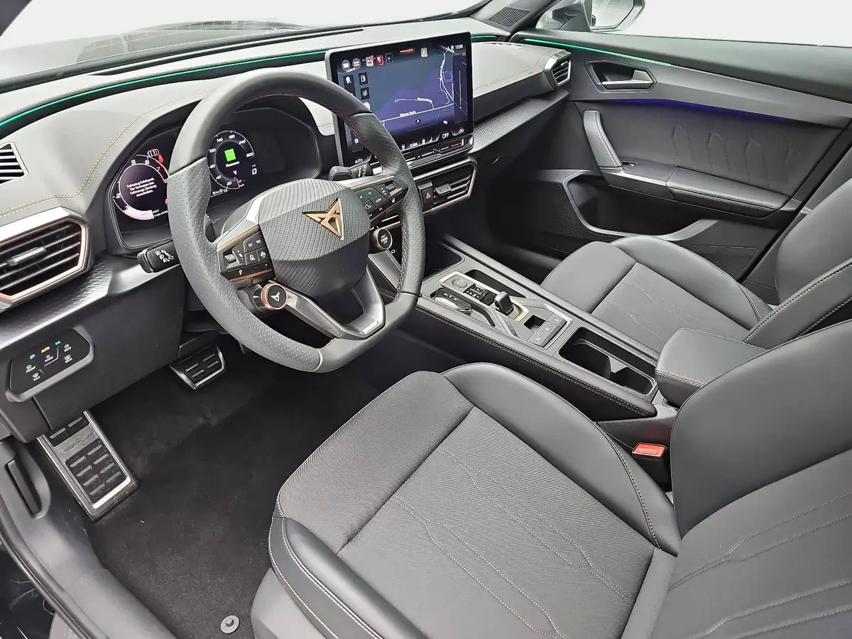 CUPRA FORMENTOR 1.5 ETSI DSG NAVI LED-HD ACC PANO WINTER KAMERA AH