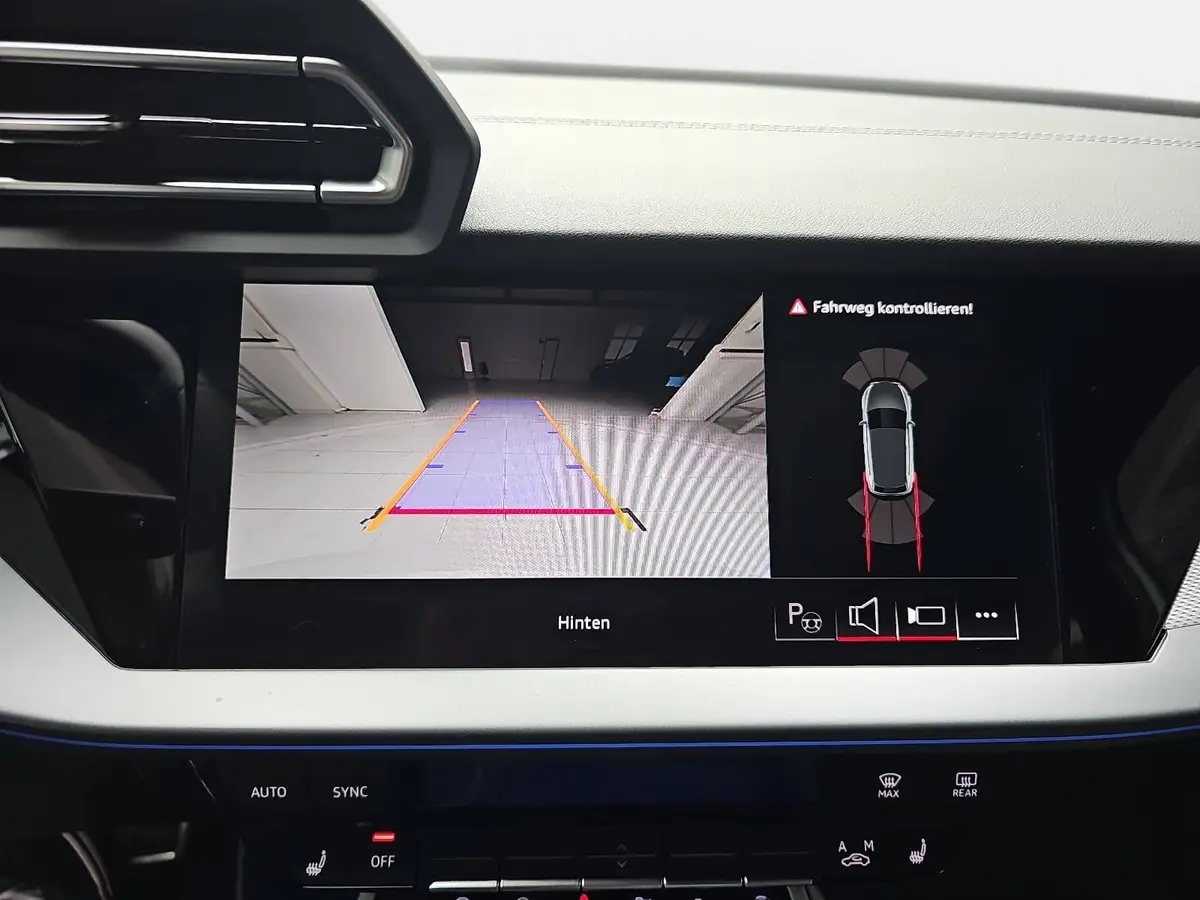 AUDI A3 35 TFSI DSG SPORTBACK S LINE NAVI LED KAMERA LM18