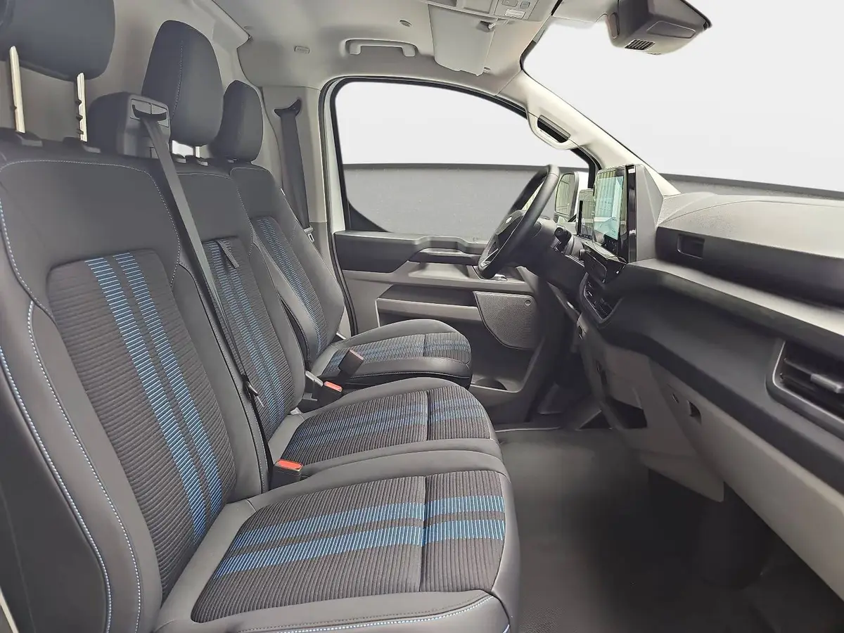 FORD TRANSIT CUSTOM 2.0 ECOBLUE AUTO. 320 L1H1 SPORT FWD KLIMA LED LM