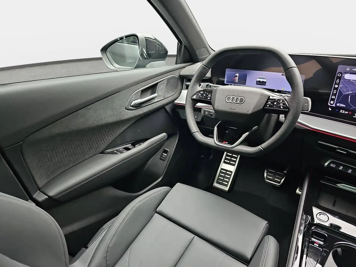 AUDI Q3 TDI S-TRONIC S-LINE NAVI LED-PLUS PANO