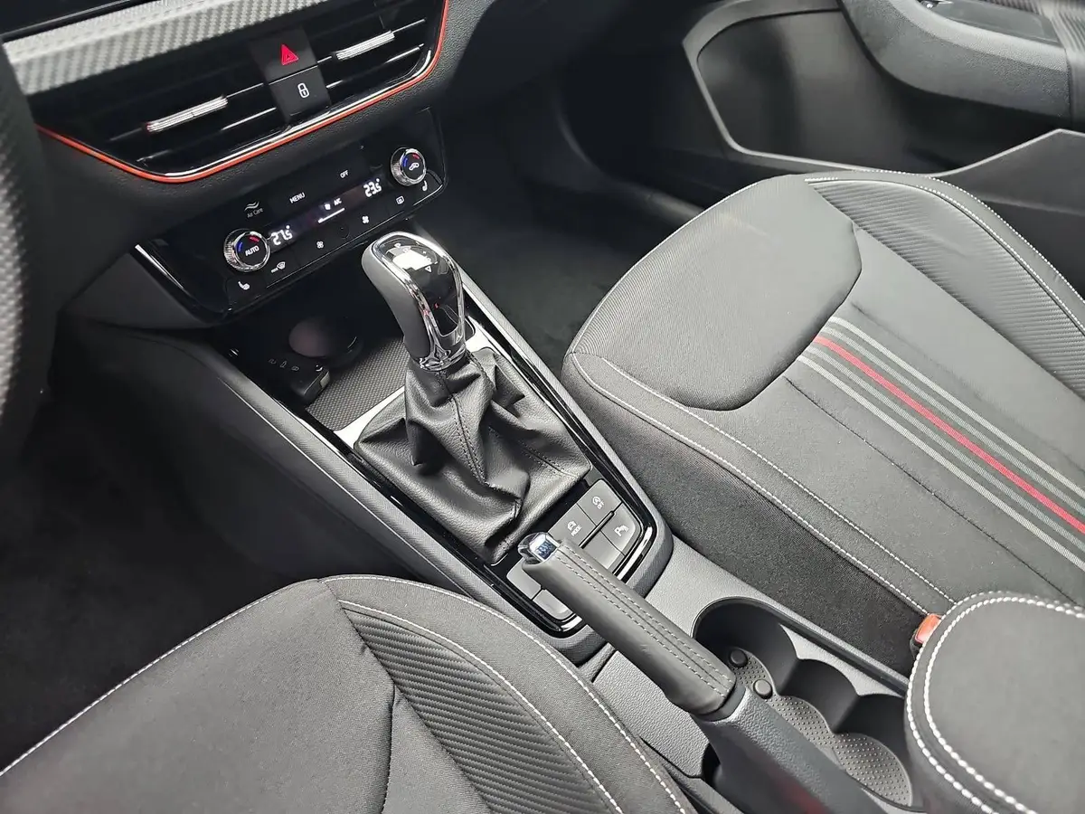 SKODA KAMIQ 1.5 TSI DSG MONTE CARLO NAVI LED
