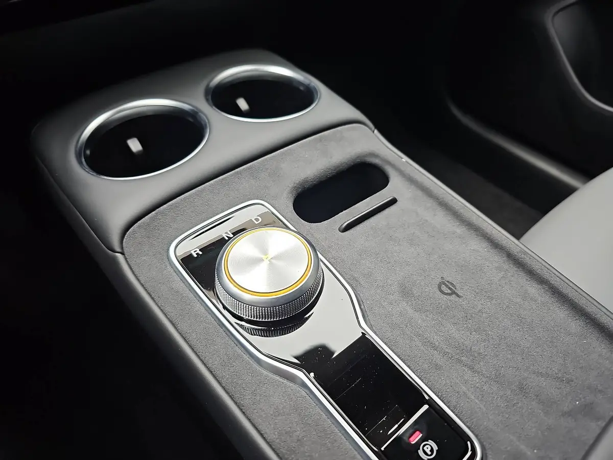 MG S5 EV 64 KWH MY25 LUXURY