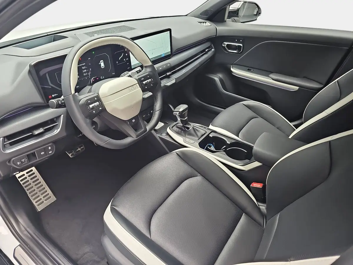 KIA K4 SW 1.6 T-GDI 180 PS DCT7 GT-LINE MJ26 DW-PARK-PRO SITZ SOUND DESIGN GLASDACH