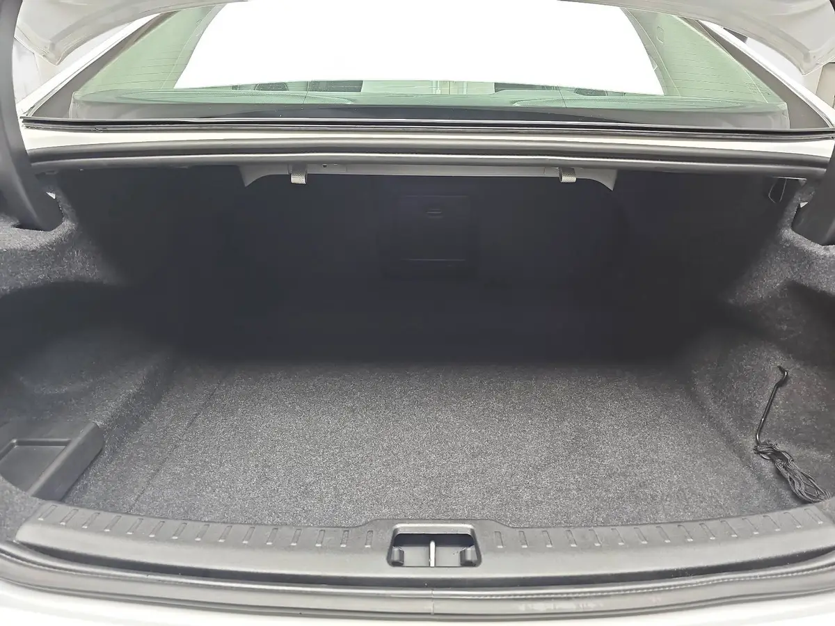 VOLVO S60 B4 AUTO. CORE NAVI LED GOOGLE KAMERA LM17