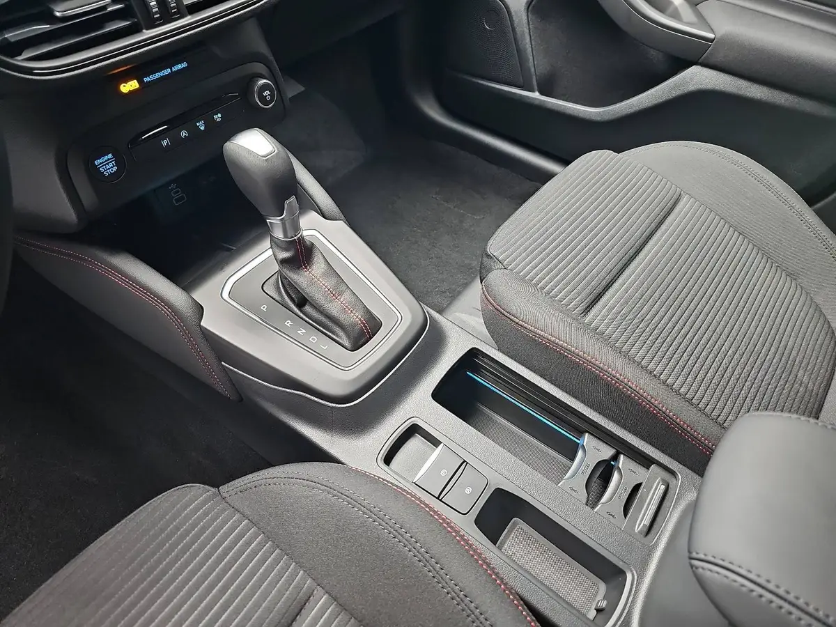 FORD FOCUS TURNIER 1.0 EB AUTO. ST-LINE X NAVI LED WINTER KAM