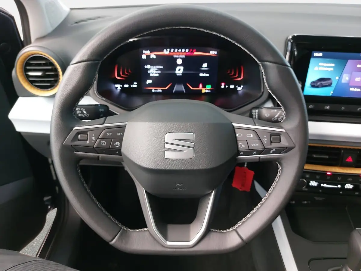 SEAT ARONA 1.0 TSI DSG STYLE LED KLIMAAUTO WINTER AHK