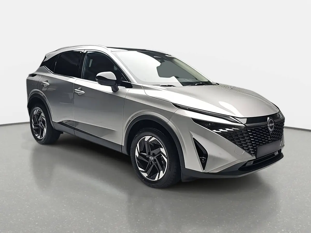 NISSAN QASHQAI 1.3 DIG-T XTRONIC N-CONNECTA PANO WINTER