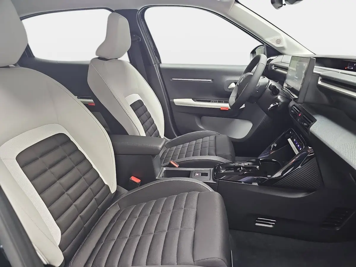 CITROËN C3 AIRCROSS 1.2 HYBRID 145 E-DCS6 PLUS 7-S