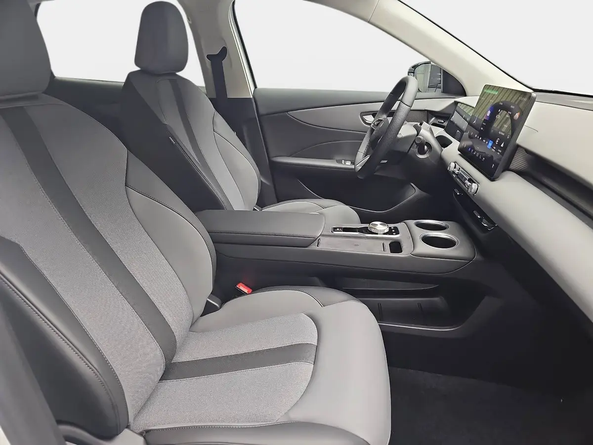 MG S5 EV 64 KWH MY25 LUXURY