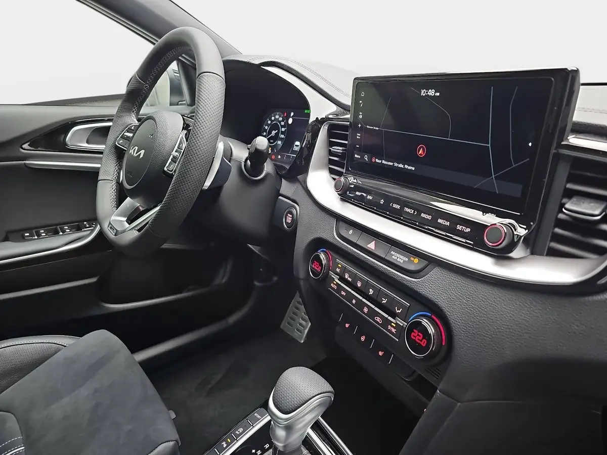 KIA CEED SW 1.5 T-GDI DCT7 GT-LINE TECHNOLOGIE LEDER GLASDACH PERFORMANCE