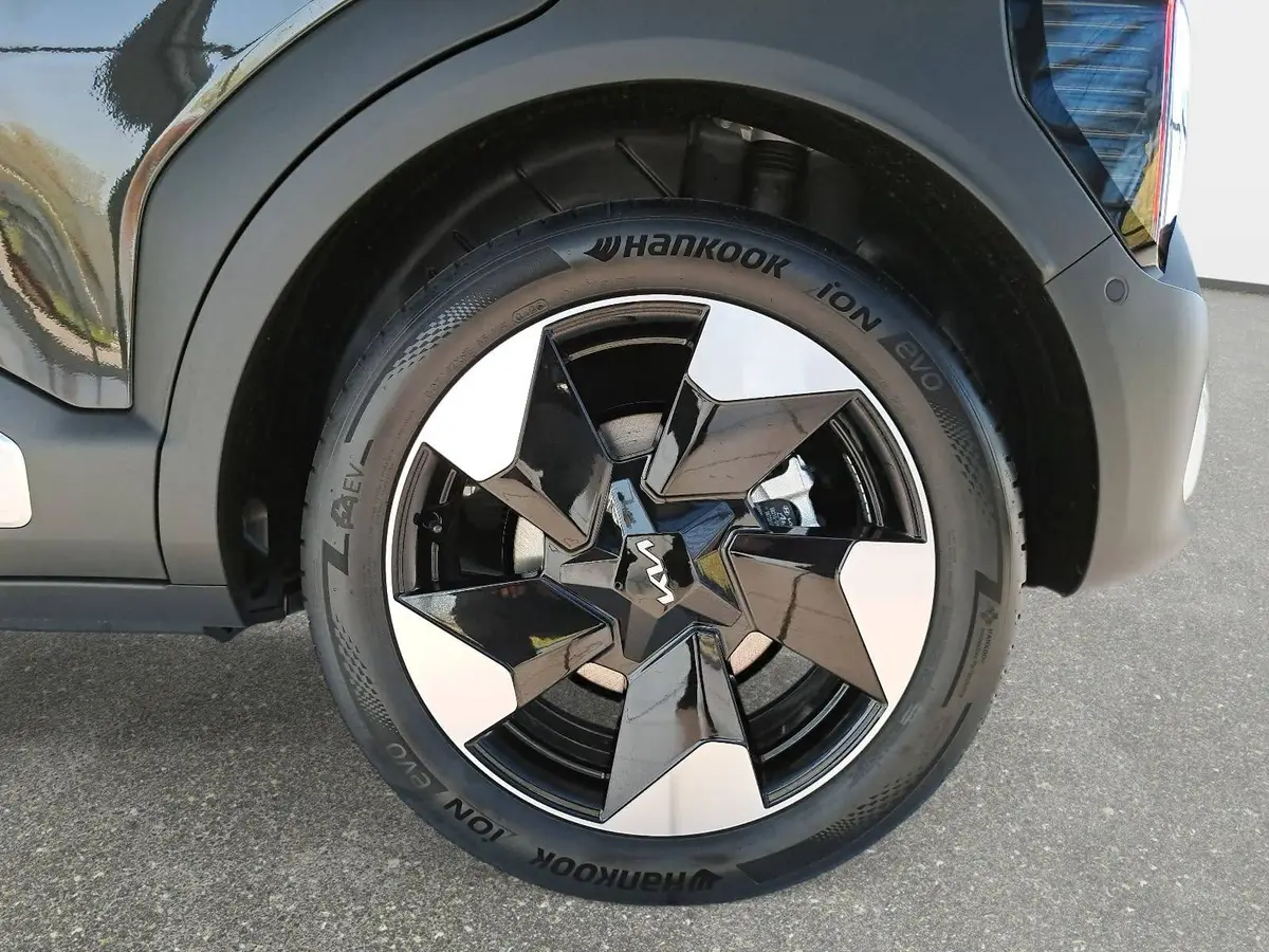 KIA EV2 42.2 KWH EARTH MJ27 WINTER-CONNECT TECHNOLOGY DRIVEWISE-PARK DESIGN