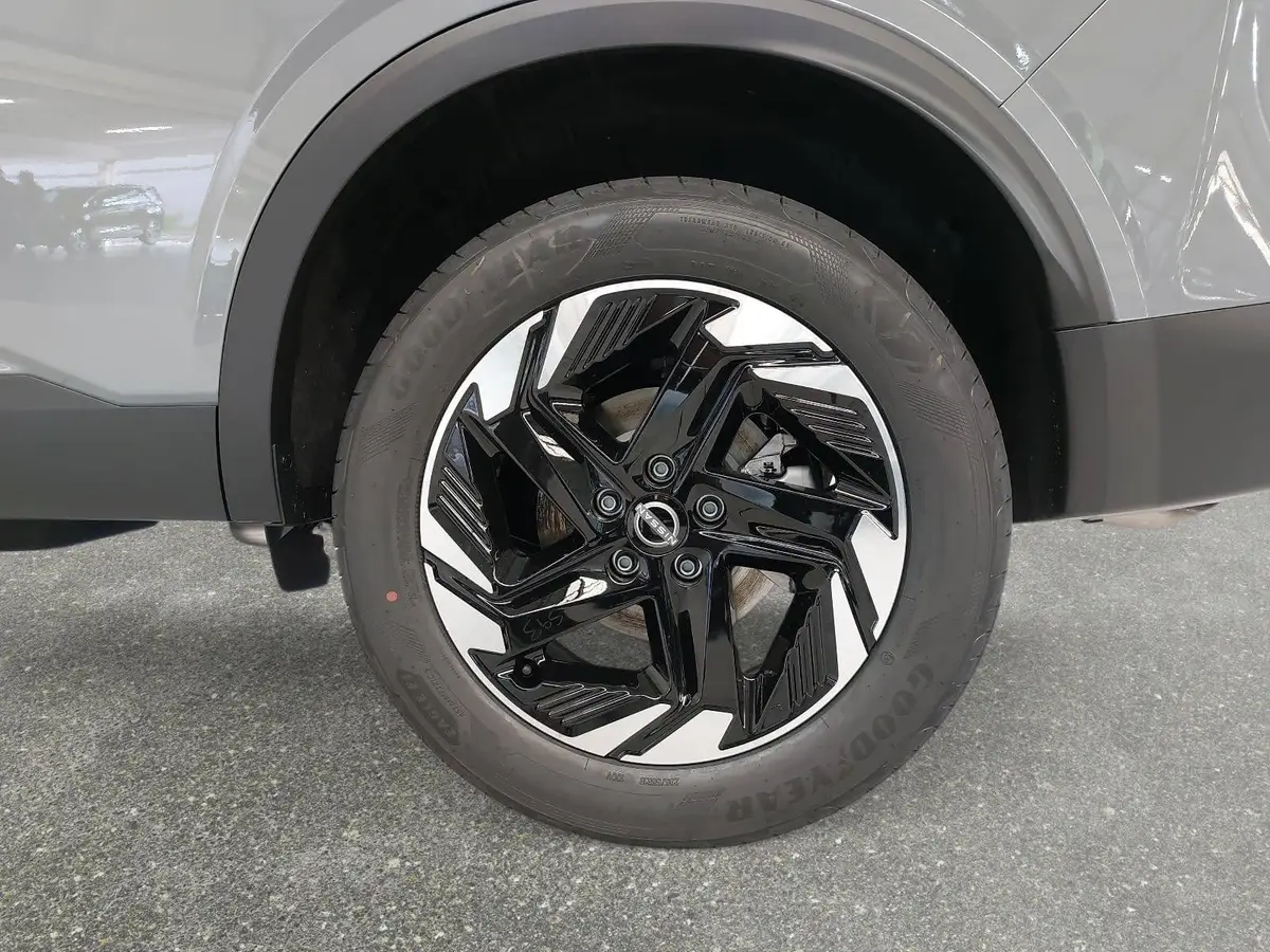 NISSAN QASHQAI 1.3 DIG-T MHEV AUTO. N-CONNECTA WINTER