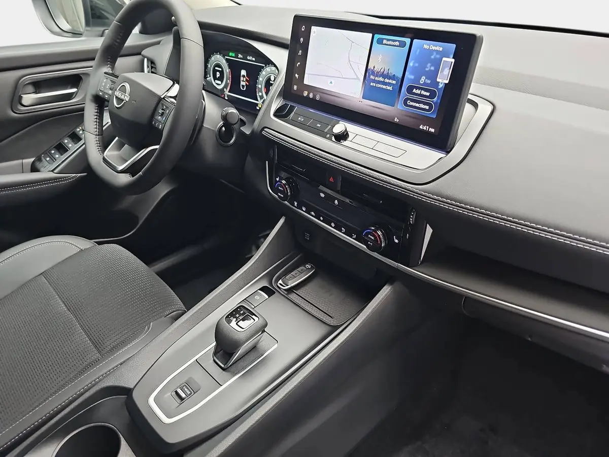 NISSAN QASHQAI 1.3 DIG-T MHEV AUTO. N-CONNECTA WINTER EL-HECKKLAPPE