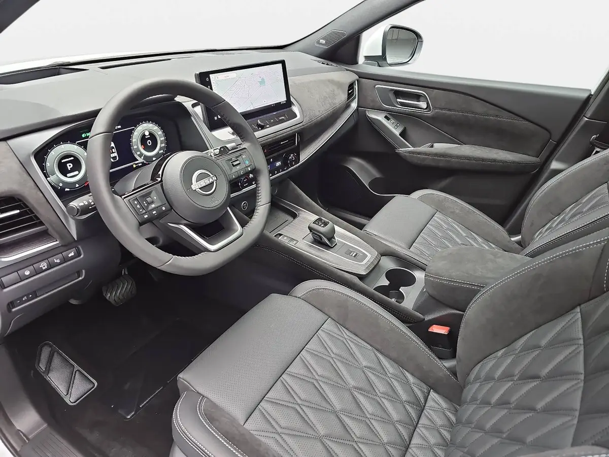 NISSAN QASHQAI 1.3 DIG-T MHEV X-TRONIC TEKNA+ 2WD NAVI LED LEDER 