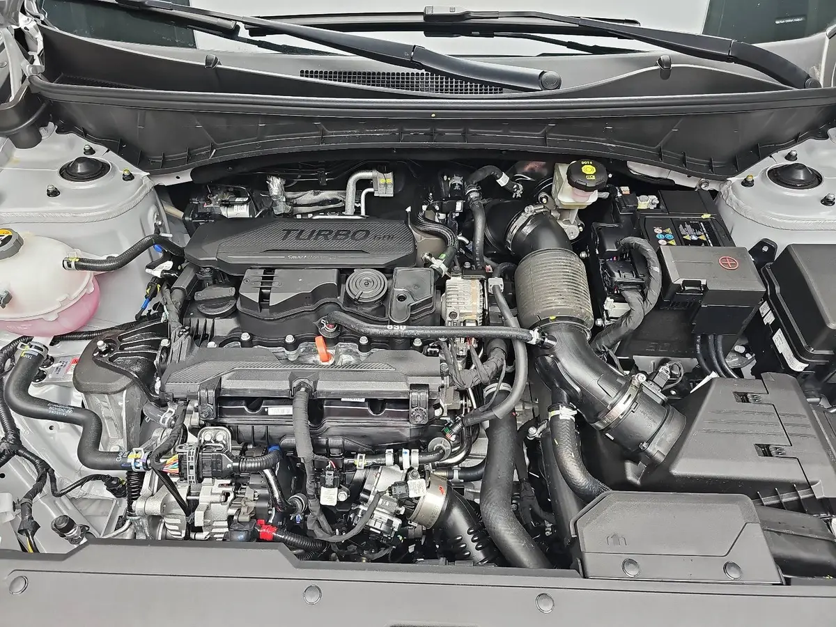 HYUNDAI TUCSON 1.6 T-GDI DCT7 4WD NAVI LED KRELL KLIMAAUTO 4XSITZ