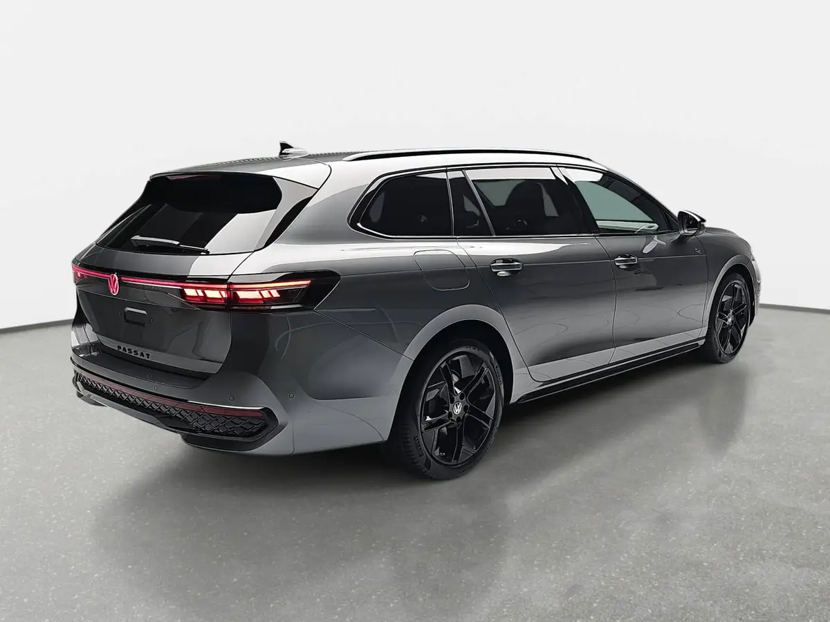 VW PASSAT VARIANT 2.0 TDI DSG R-LINE NAVI LED-MATRIX ACC PANO BLACK 