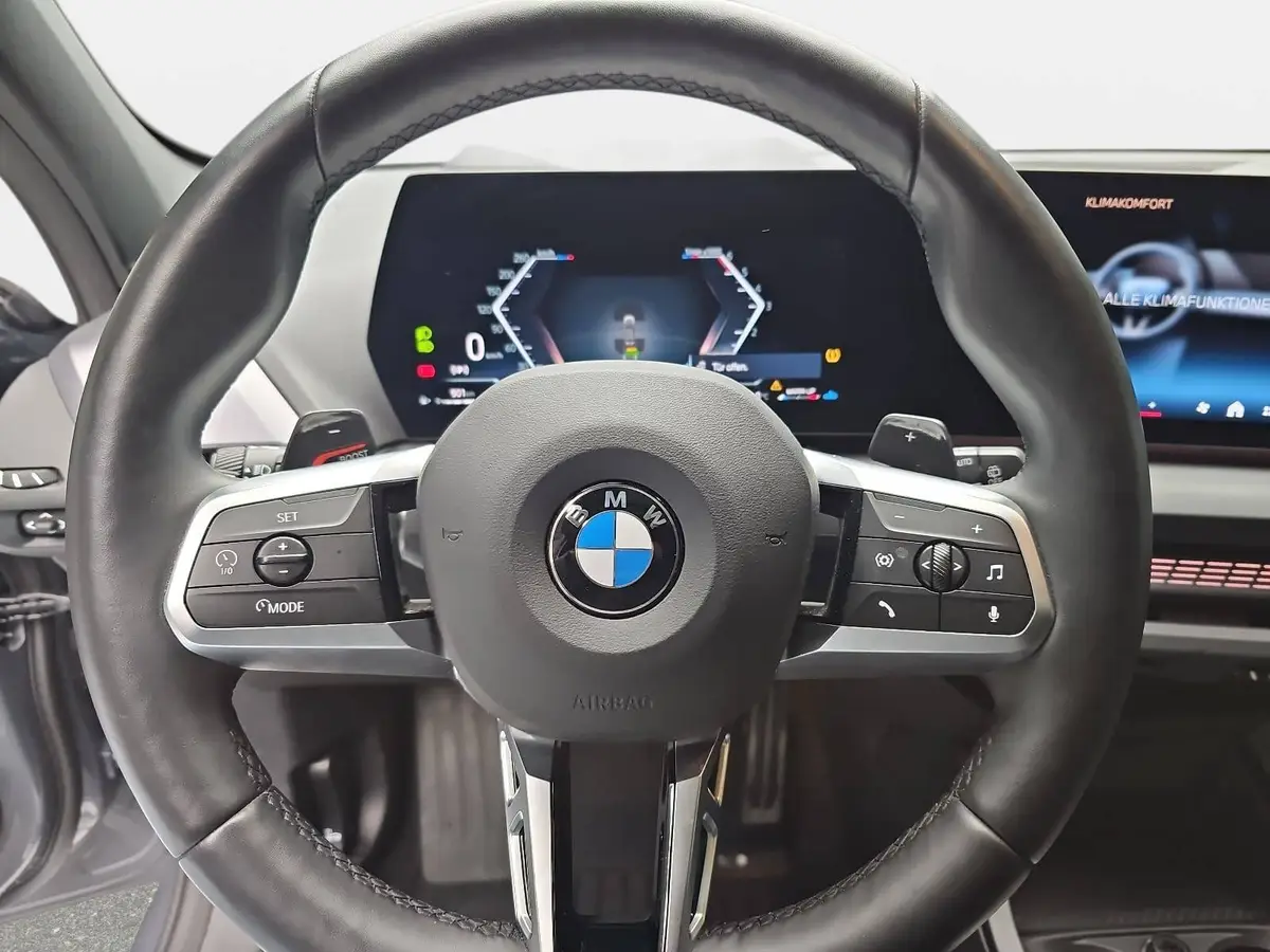 BMW 120 D AUTO. M SPORT NAVI LED INNOVATION HUD AHK KAMERA