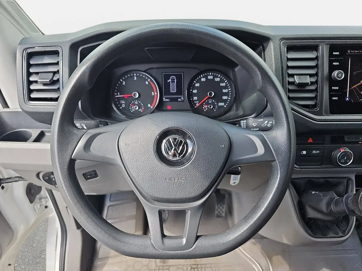 VW CRAFTER 35 TDI L4H3 FWD NAVI KLIMA 3-SITZER PDC AHK