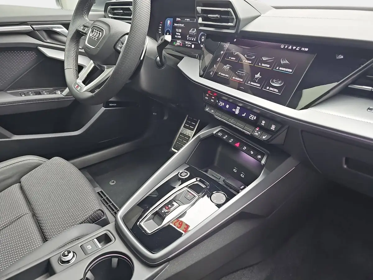 AUDI A3 35 TFSI DSG SPORTBACK S LINE NAVI LED KAMERA LM18