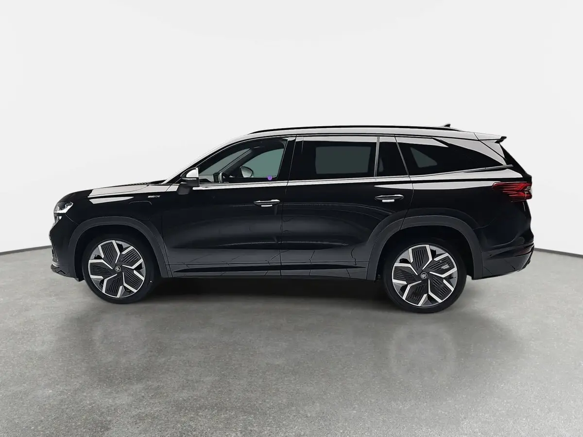 SKODA KODIAQ 1.5 TSI DSG IV PHEV SPORTLINE AHK PANO LM