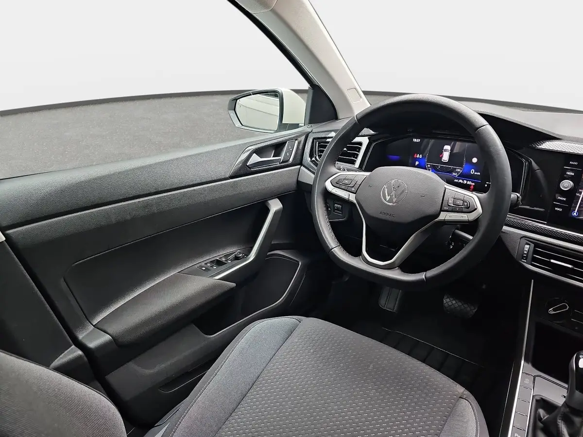 VW POLO 1.0 TSI DSG LIFE NAVI LED APP-CONNECT