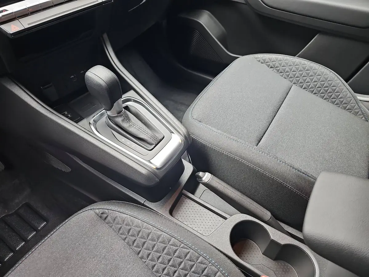 MITSUBISHI ASX 1.3 7DCT INVITE LED KLIMA AUDIO MIRROR-LINK PDC KA