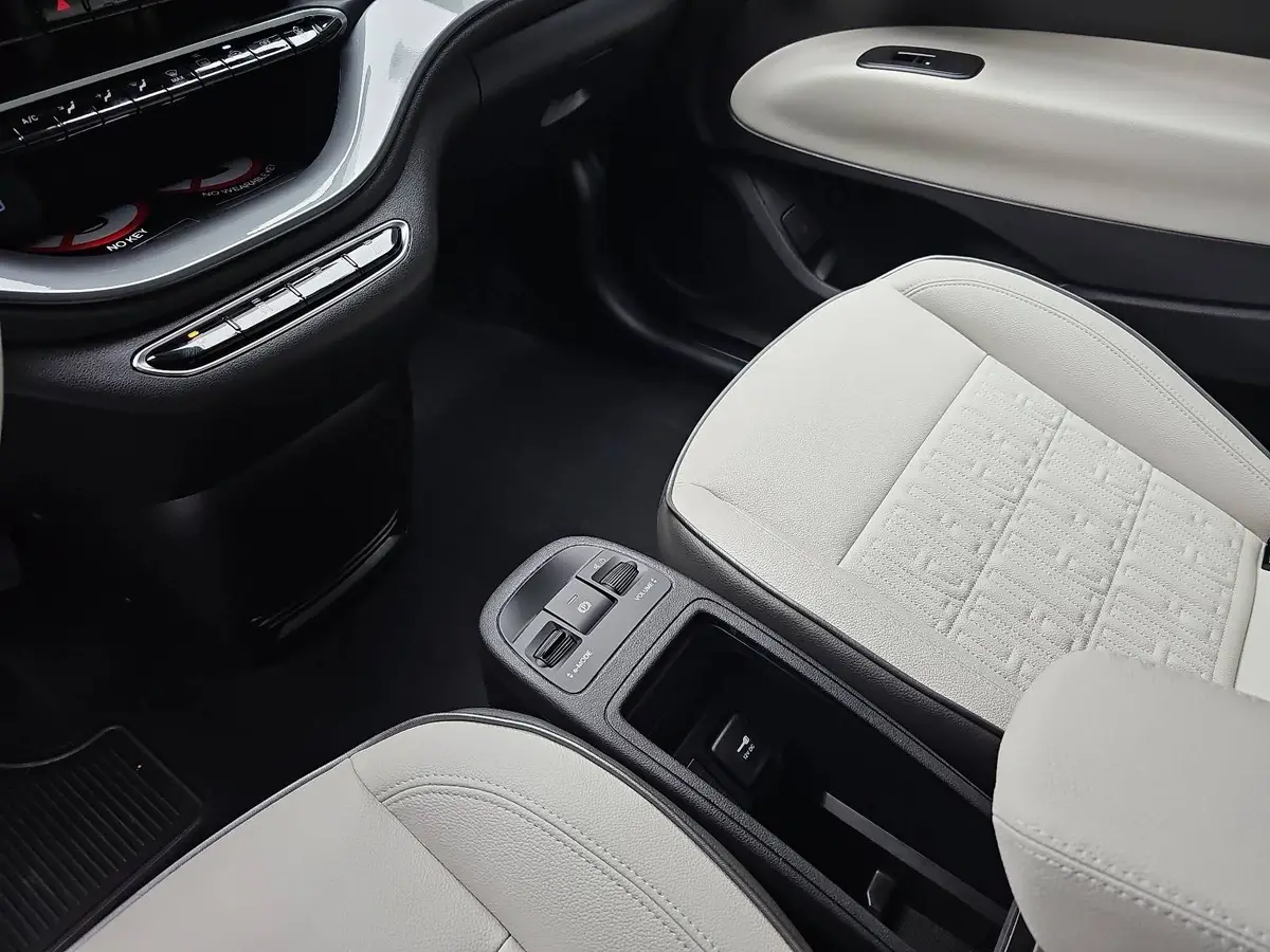 FIAT 500E ELEKTRO 42 KWH LA PRIMA